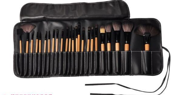 Complete 24-Piece Makeup Brush Kit for Effortless Beauty